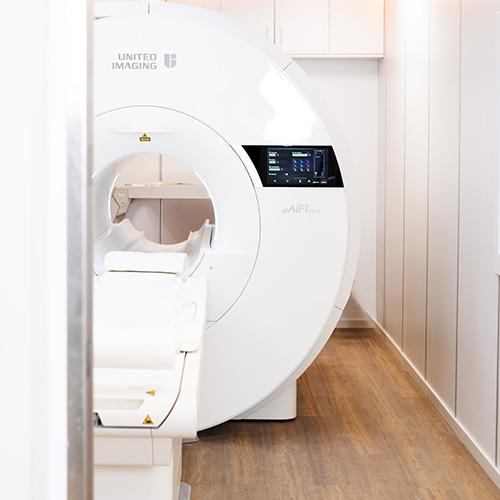 radiologie-kiel-zentrum-l-mrt-dscf9416-v1 radiologie-kiel-zentrum- l-mrt-dscf9416-v1